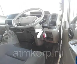 Тентованный грузовик Тентованный грузовик  Nissan 2010 года б/у фото 5