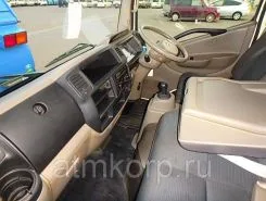 Тентованный грузовик Тентованный грузовик  Nissan 2011 года б/у фото 4