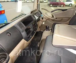 Тентованный грузовик Тентованный грузовик  Nissan 2011 года б/у фото 4