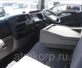 Тентованный грузовик Тентованный грузовик  Nissan 2010 года б/у фото 5