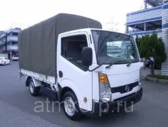 Тентованный грузовик Тентованный грузовик  Nissan 2010 года б/у