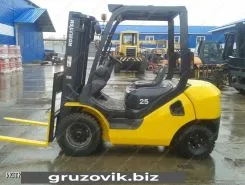 Штабелер Komatsu FG25T-17 2013 года б/у