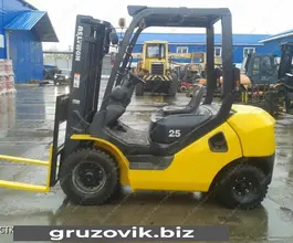 Штабелер Komatsu FG25T-17 2013 года б/у