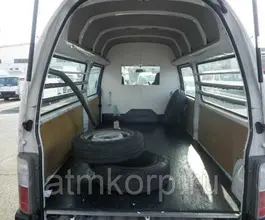 Микроавтобус Nissan CARAVAN CSGE25 2010 года б/у фото 2