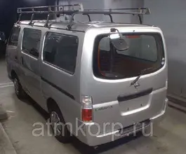 Микроавтобус Nissan CARAVAN VRE25 2011 года б/у фото 2