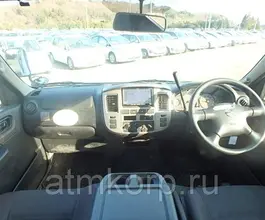 Микроавтобус Nissan CARAVAN VRE25 2011 года б/у фото 3