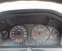 Микроавтобус Nissan CARAVAN VWME25 2012 года б/у фото 5