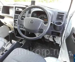 Тентованный грузовик Тентованный грузовик  Nissan 2014 года б/у фото 5
