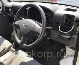 Тентованный грузовик Тентованный грузовик  Nissan 2011 года б/у фото 3