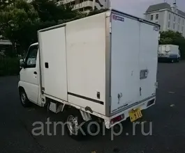 Рефрижератор Фургон  Nissan 2012 года б/у фото 5