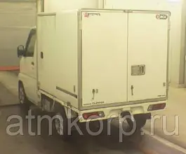 Рефрижератор Фургон  Nissan 2010 года б/у фото 2