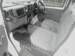 Рефрижератор Фургон  Nissan 2010 года б/у фото 3
