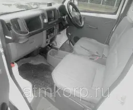Рефрижератор Фургон  Nissan 2010 года б/у фото 3