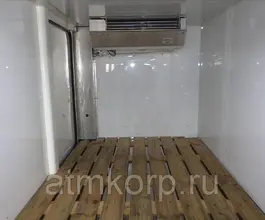 Автофургон Автофургон  Nissan 2010 года б/у