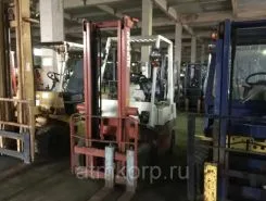 Вилочный погрузчик Nissan H01 2018 года б/у