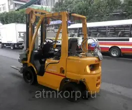 Вилочный погрузчик Nissan UL02A25D 2005 года б/у фото 2