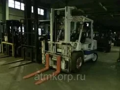 Вилочный погрузчик Nissan F04B35T 2004 года б/у