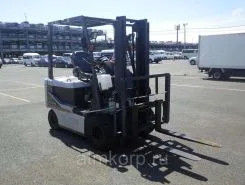 Вилочный погрузчик Nissan P1B2L20 2007 года б/у