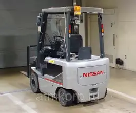 Вилочный погрузчик Nissan P1B2 2010 года б/у фото 2