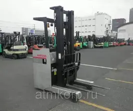 Вилочный погрузчик Nissan U01F15T 2009 года б/у