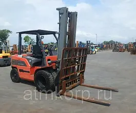 Вилочный погрузчик Nissan KDP-W1F4 2009 года б/у фото 3