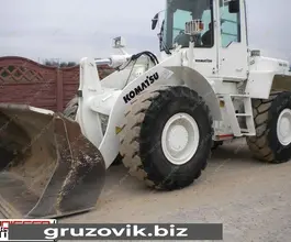 Фронтальный погрузчик Komatsu WA270 1997 года б/у