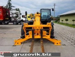 Телескопический погрузчик JCB LOADALL 535-125 2010 года б/у фото 3