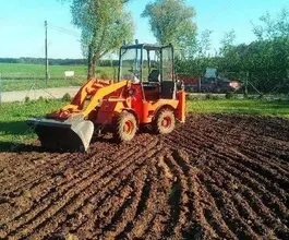 Фронтальный погрузчик JCB 2CX 2003 года б/у фото 5