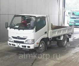 Самосвал Самосвал  HINO 300 2013 года б/у