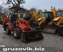 Экскаватор-погрузчик Kubota R420 2005 года б/у