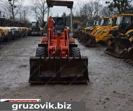 Экскаватор-погрузчик Kubota R420 2005 года б/у фото 2
