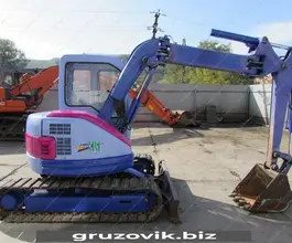 Экскаватор Komatsu PC50UU-2E 2002 года б/у фото 3
