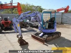 Экскаватор Hitachi EX30 2005 года б/у