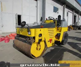 Дорожный каток Sakai TW500W 2007 года б/у