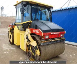 Дорожный каток Dynapac CC424HF 2005 года б/у фото 2