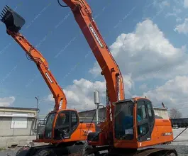 Экскаватор Doosan DX225LCA 2018 года б/у фото 2