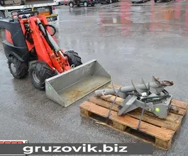 Фронтальный погрузчик DITCH Witch SK300 2013 года б/у