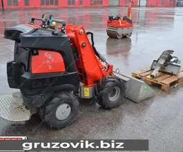 Фронтальный погрузчик DITCH Witch SK300 2013 года б/у фото 5