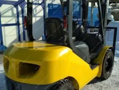 Вилочный погрузчик Komatsu FD30T-17 2014 года б/у