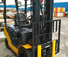 Вилочный погрузчик Komatsu FG18Т-21 2014 года б/у