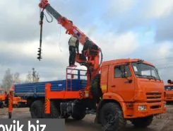 Самопогрузчик Камаз 43118 с КМУ  2017 года б/у