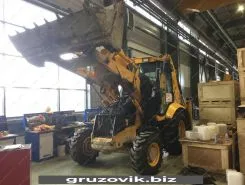 Экскаватор-погрузчик JCB 3CX 2007 года б/у