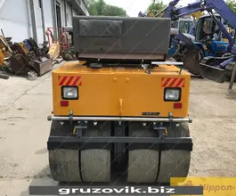 Дорожный каток Sakai TW500 2005 года б/у фото 4