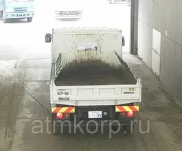 Самосвал Самосвал  Nissan UD 2012 года б/у фото 3