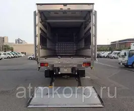 Рефрижератор Фургон  Nissan 2010 года б/у фото 3
