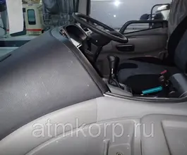 Тягач Седельный тягач Nissan Quon 2014 года б/у фото 4