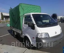 Тентованный грузовик Тентованный грузовик  Nissan 2012 года б/у