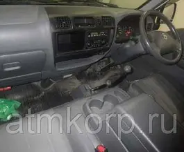 Тентованный грузовик Тентованный грузовик  Nissan 2013 года б/у фото 3