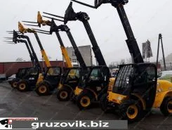 Телескопический погрузчик JCB LOADALL 520-40 2012 года б/у фото 3