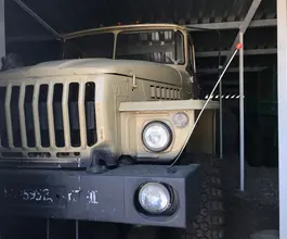 Тягач Седельный тягач Урал 44202 2000 года б/у фото 2